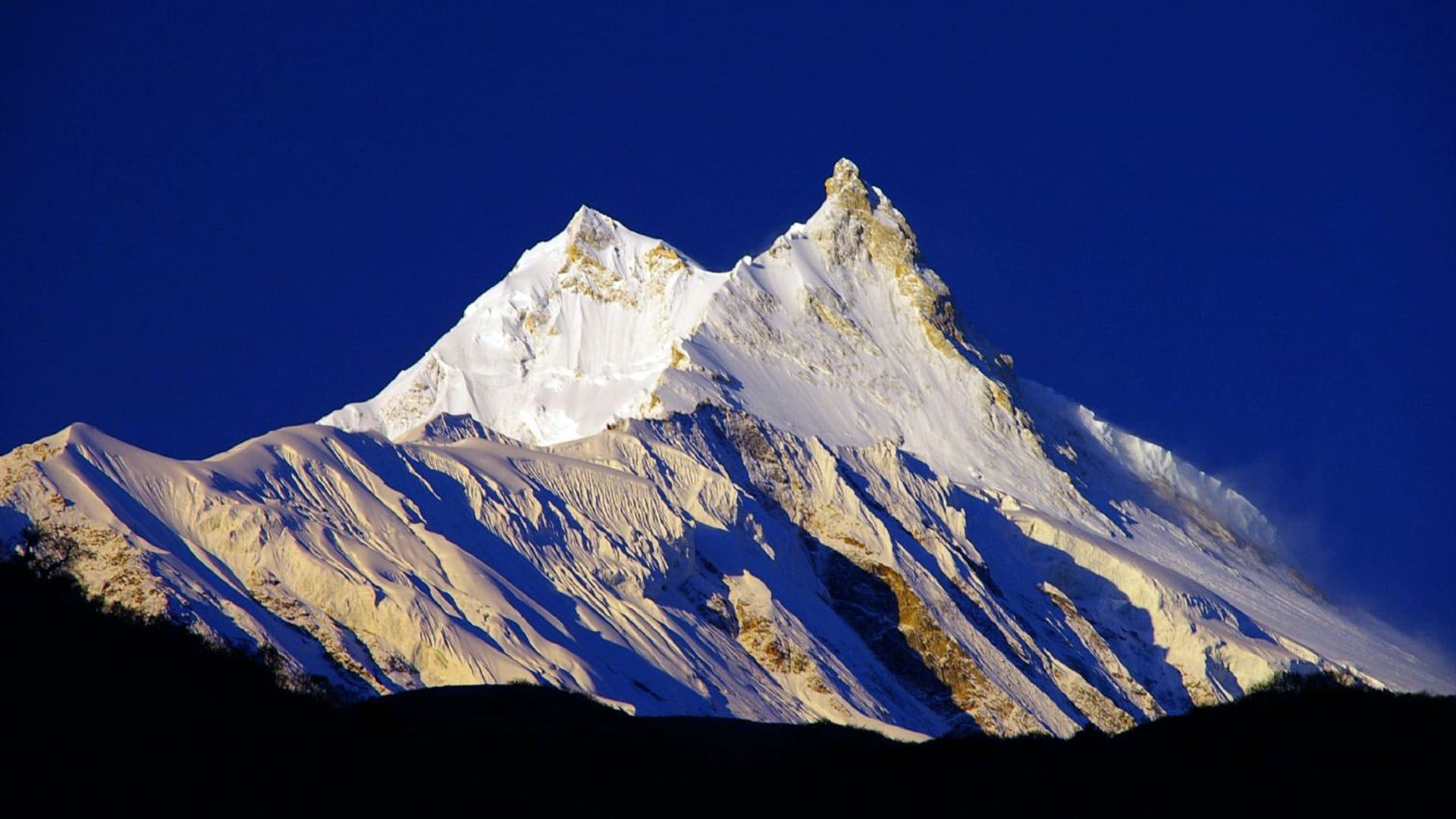 Ascent of Mt. Manaslu