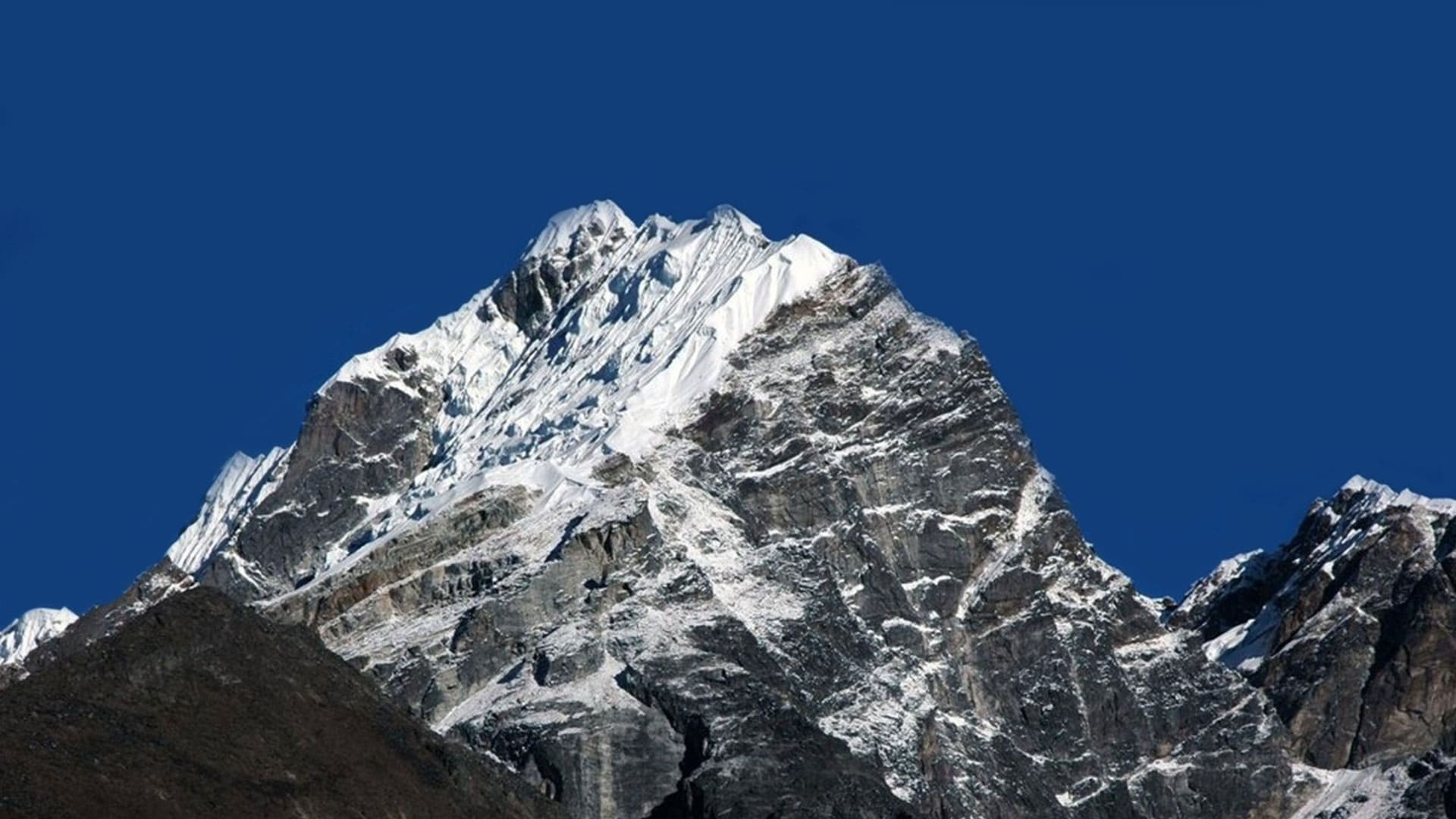 Ascent of Lobuche Peak